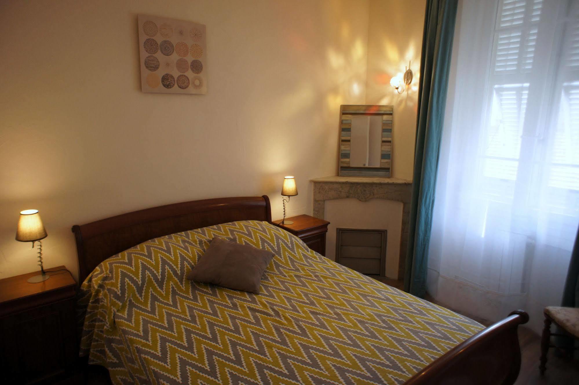 Zeperfectplace - Vieux Nice Garibaldi 3 Chambres المظهر الخارجي الصورة